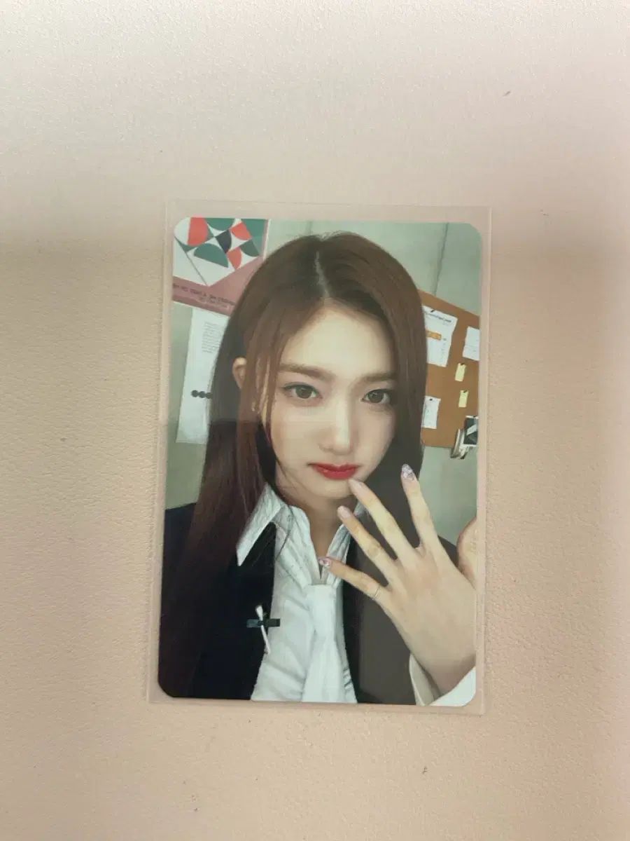 IVEイソ トレカ 出品 - メルカリ