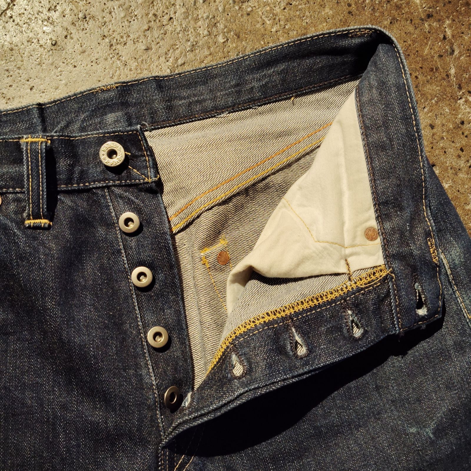 LEVI'S S501XX 1944モデル 大戦モデル 99年製 バレンシア工場 ボタン裏