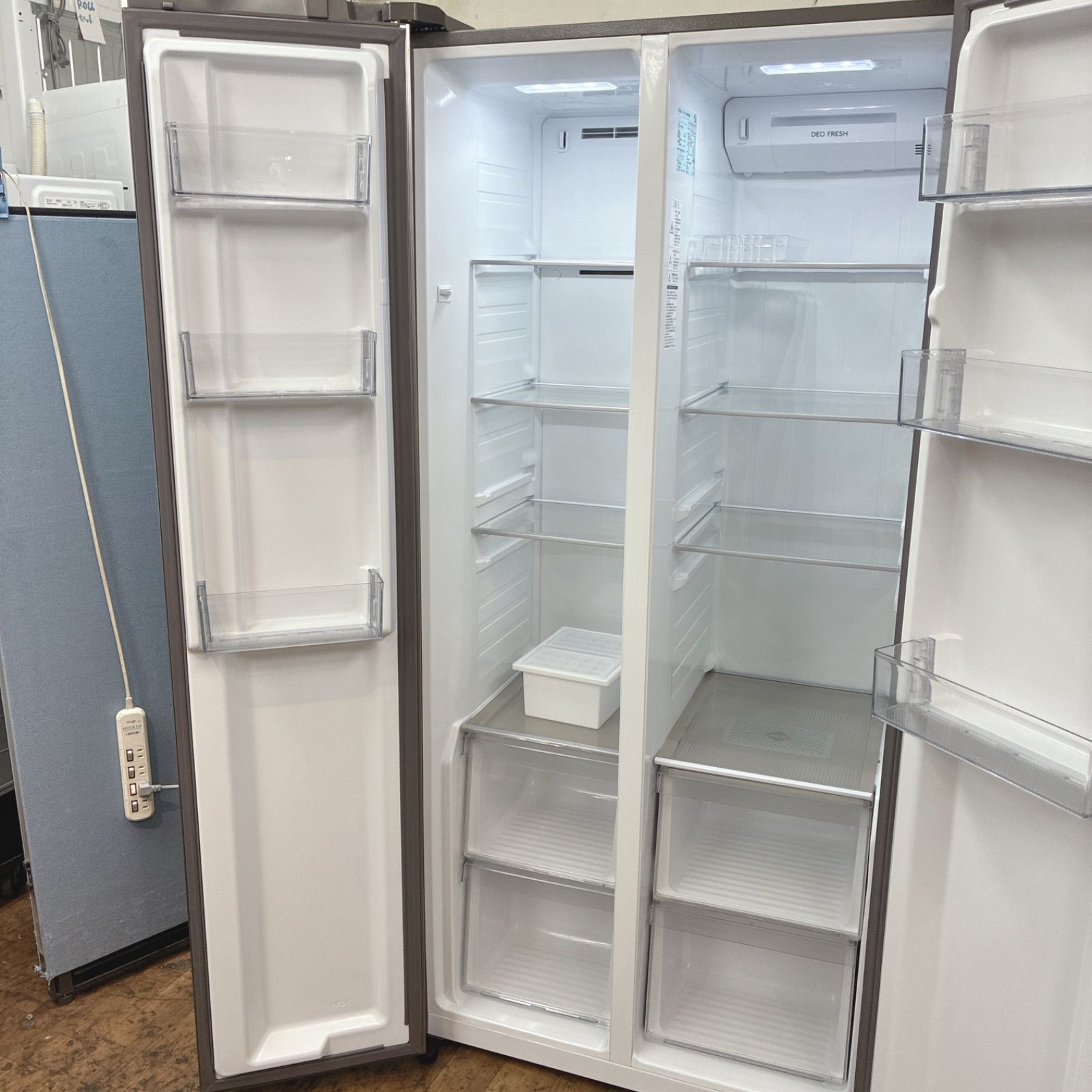 名古屋市近郊配送設置無料】S151 ⭐ AQUA｜アクア 観音開きタイプ 2