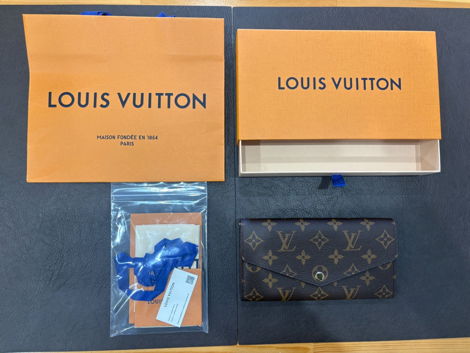 未使用 ルイヴィトン LOUIS VUITTON ポルトフォイユ・サラ モノグラム 