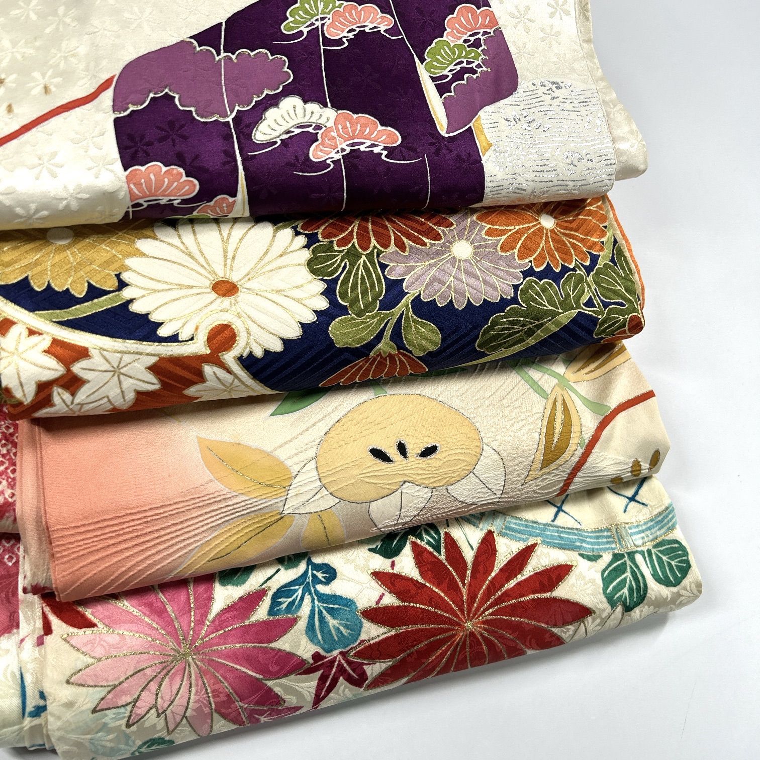 振袖 4枚 正絹 着物まとめ売り 同梱購入歓迎 リメイク用 着付け練習用