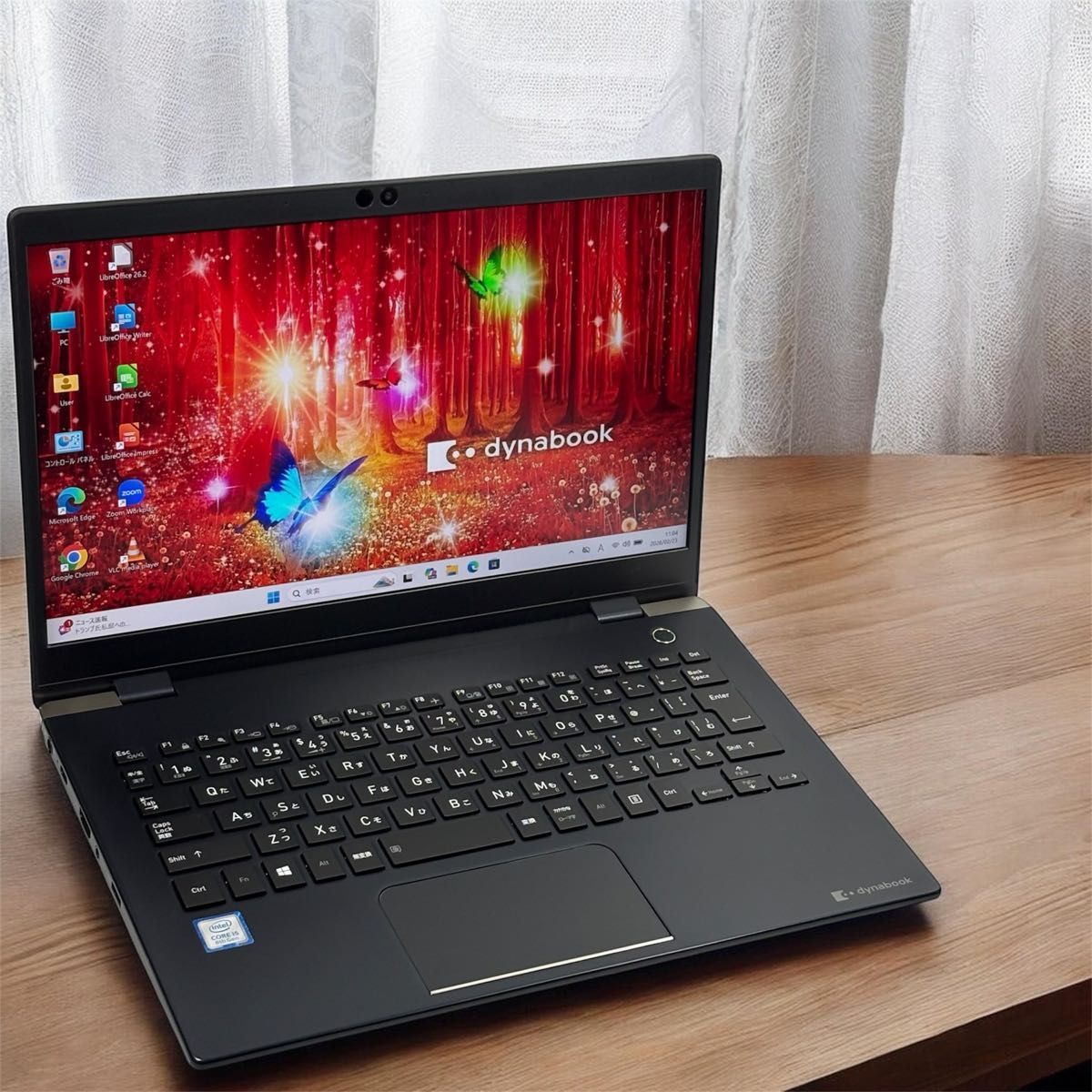 美品 ノートパソコン Windows11 Libre Office付き i5 SSD 第8世代