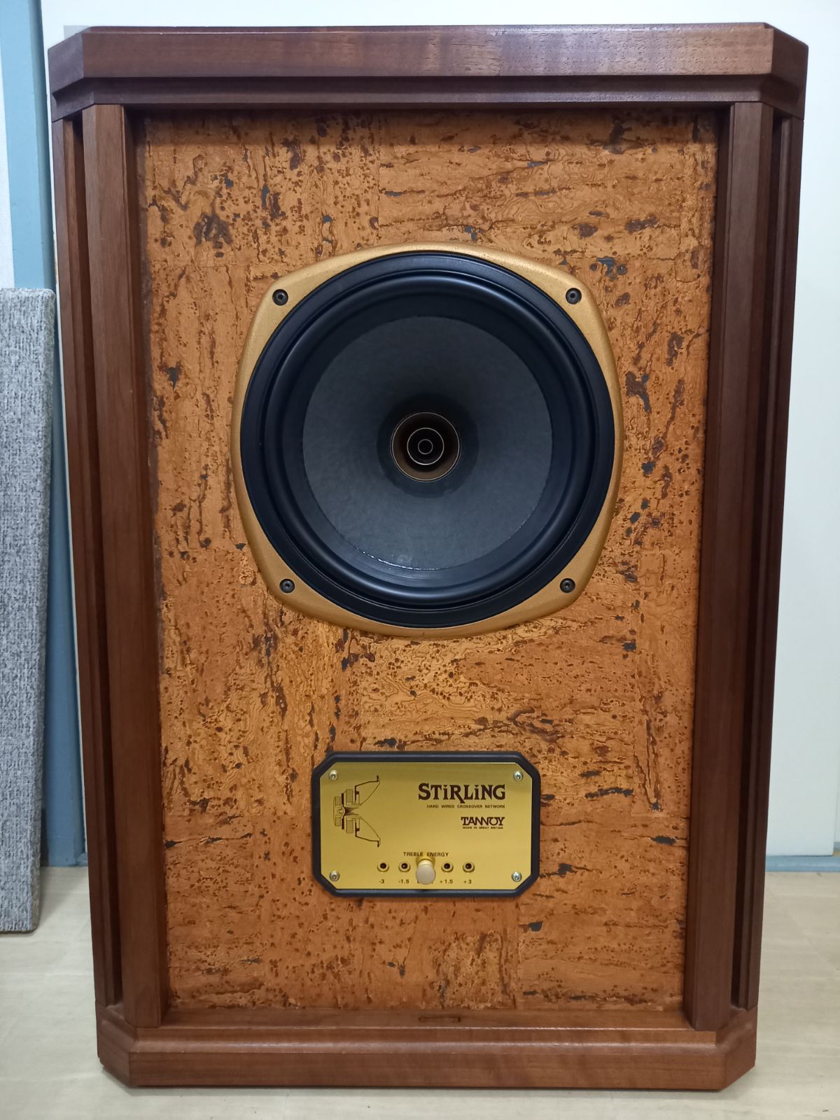 右側】TANNOY タンノイ Stirling-TW（1本）（特注スタンド・鍵付き