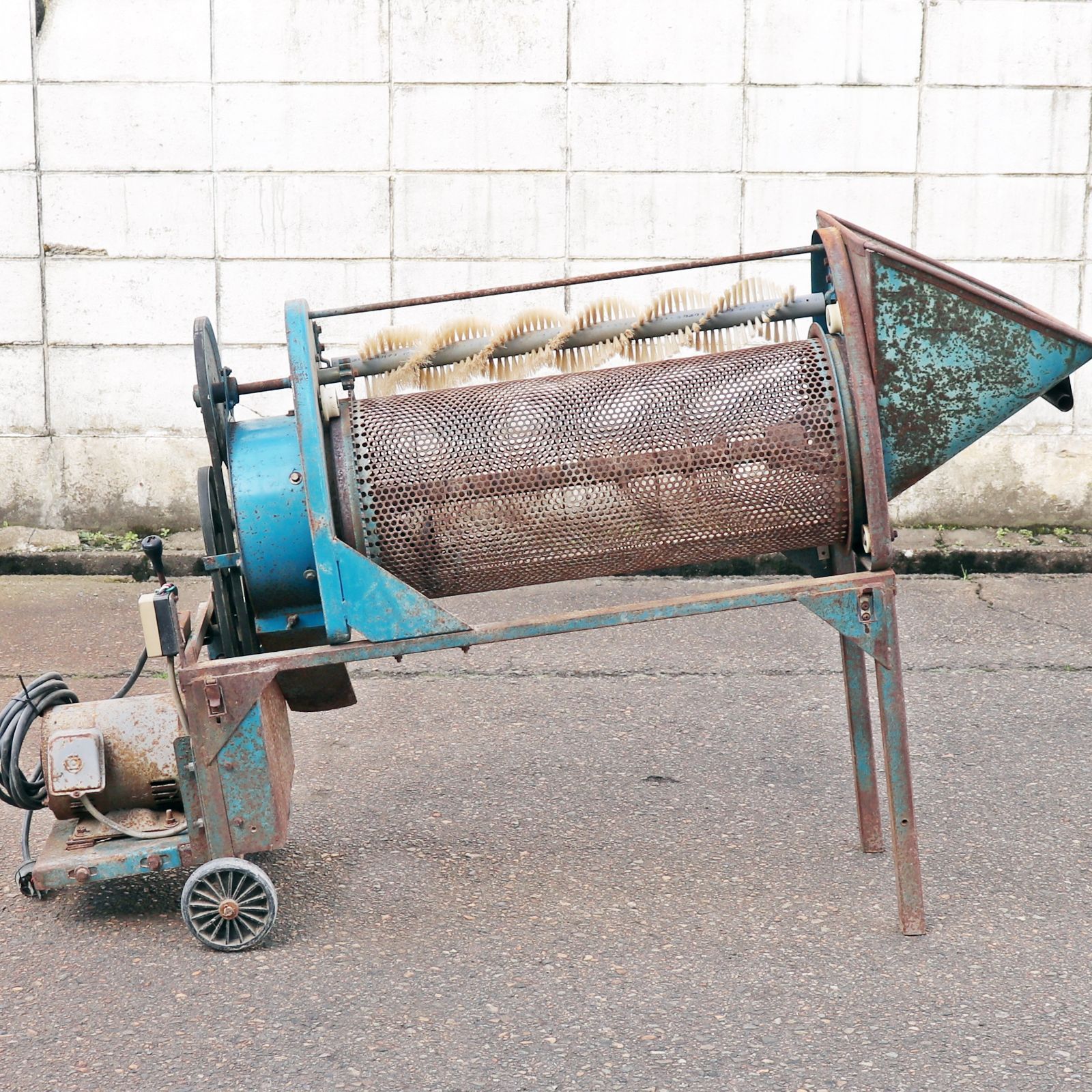 新潟発 石井製作所 砕土機 ロータリークラッシャー RKM-8 実働確認済