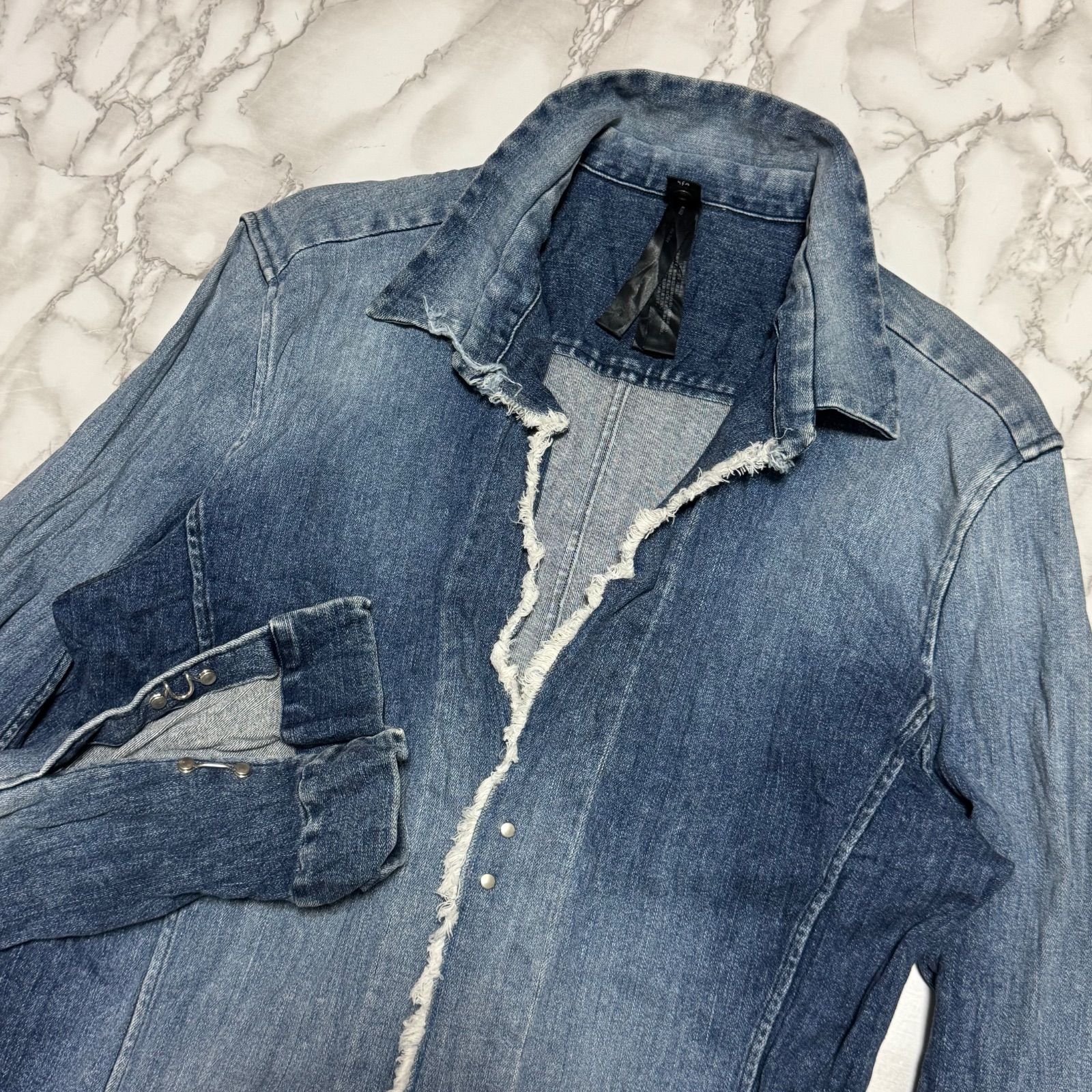 トレンド【WJK 【商品名】シワ加工 フック デニムシャツ/シャツ トレンド【WJK 【商品名】シワ加工 フック デニムシャツ/シャツ