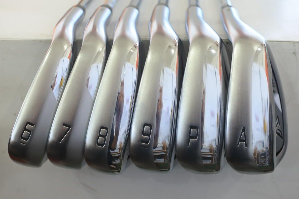 ダンロップ XXIO X-eks- 2024 ダイナミックゴールド 95 S200フレックス