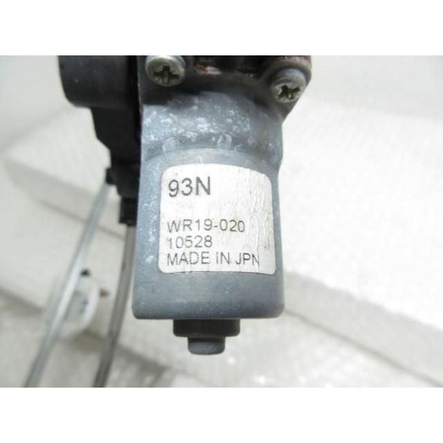 R3年N－BOX 6BA-JF3 左Fドアレギュレーターモーター テストOK