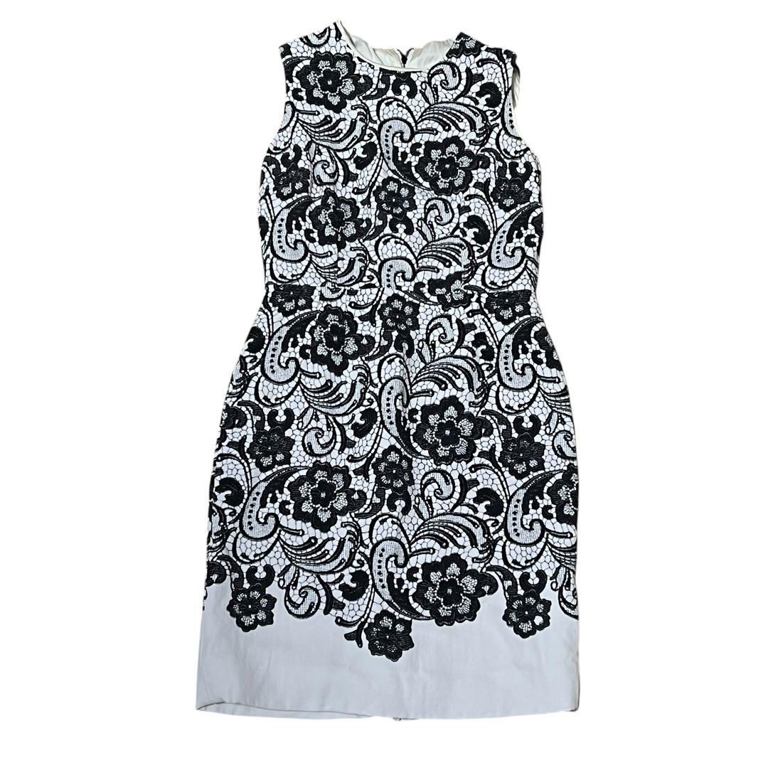 DOLCE&GABBANA ドルチェアンドガッバーナ 花柄 ホワイト ブラック