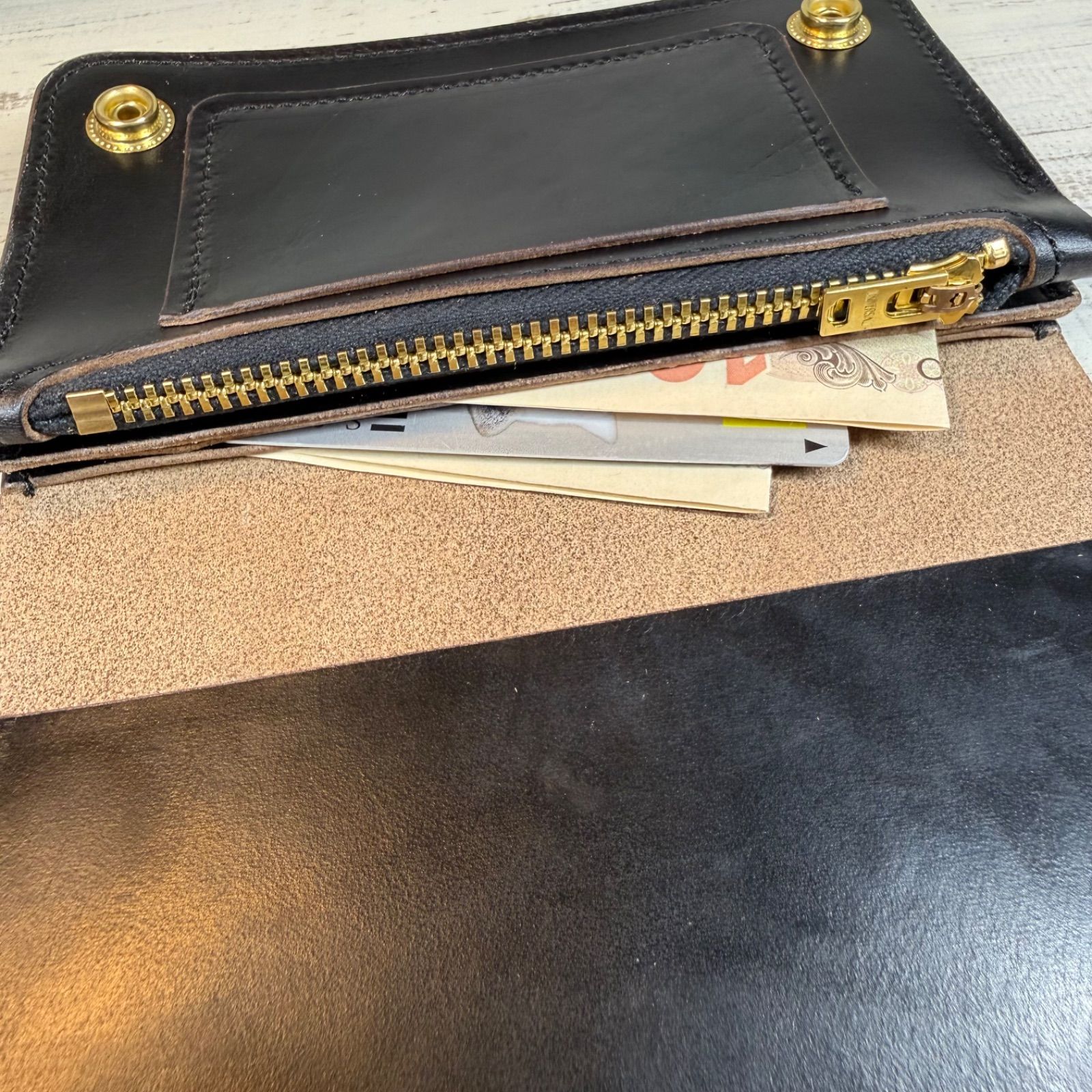 トラッカーウォレットミドル 3層】クロムエクセル ゴールド universal