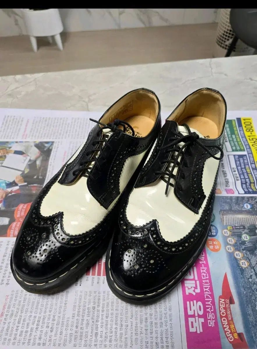 DR. MARTENS ドクターマーチン ミッキーマウス ウイングチップ 280 uk9