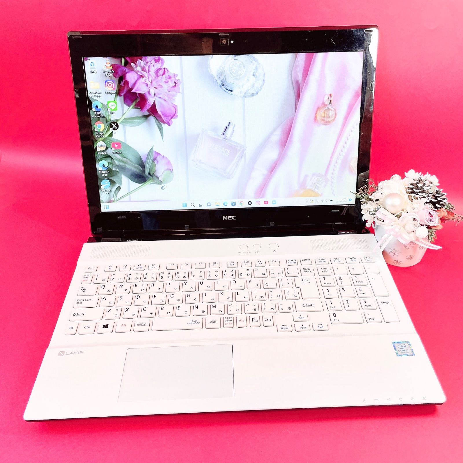 バッテリー良好‼️ブルーレイ見れる✨️たっぷり大容量1TB✨️16GB