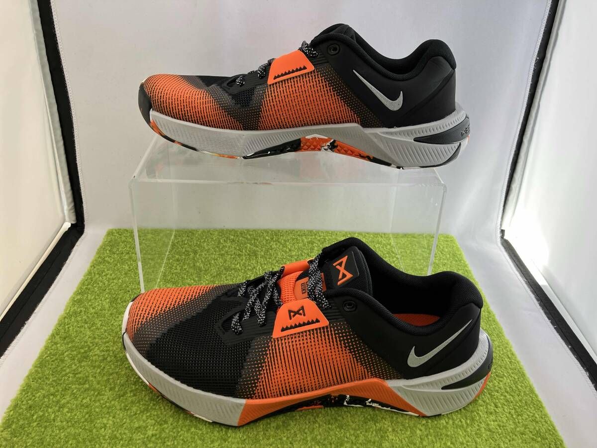 NIKE METCON 10 Black Safety Orange ナイキ メトコン ブラック