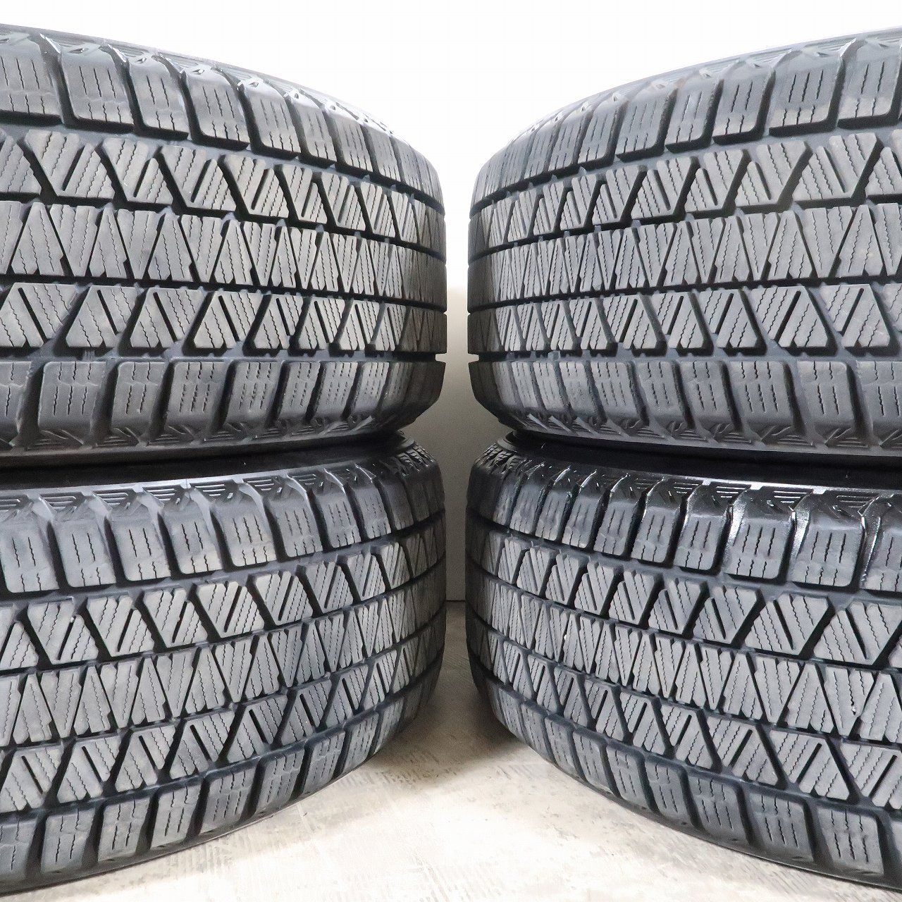 デリカd5 中古タイヤ225/55R18ブリヂストン4本セット デリカD5など 