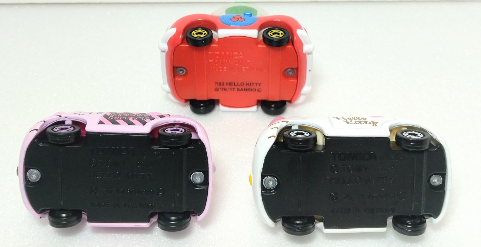 トミカ サンリオ ミニカー 6台セット ハローキティ / マイメロディ