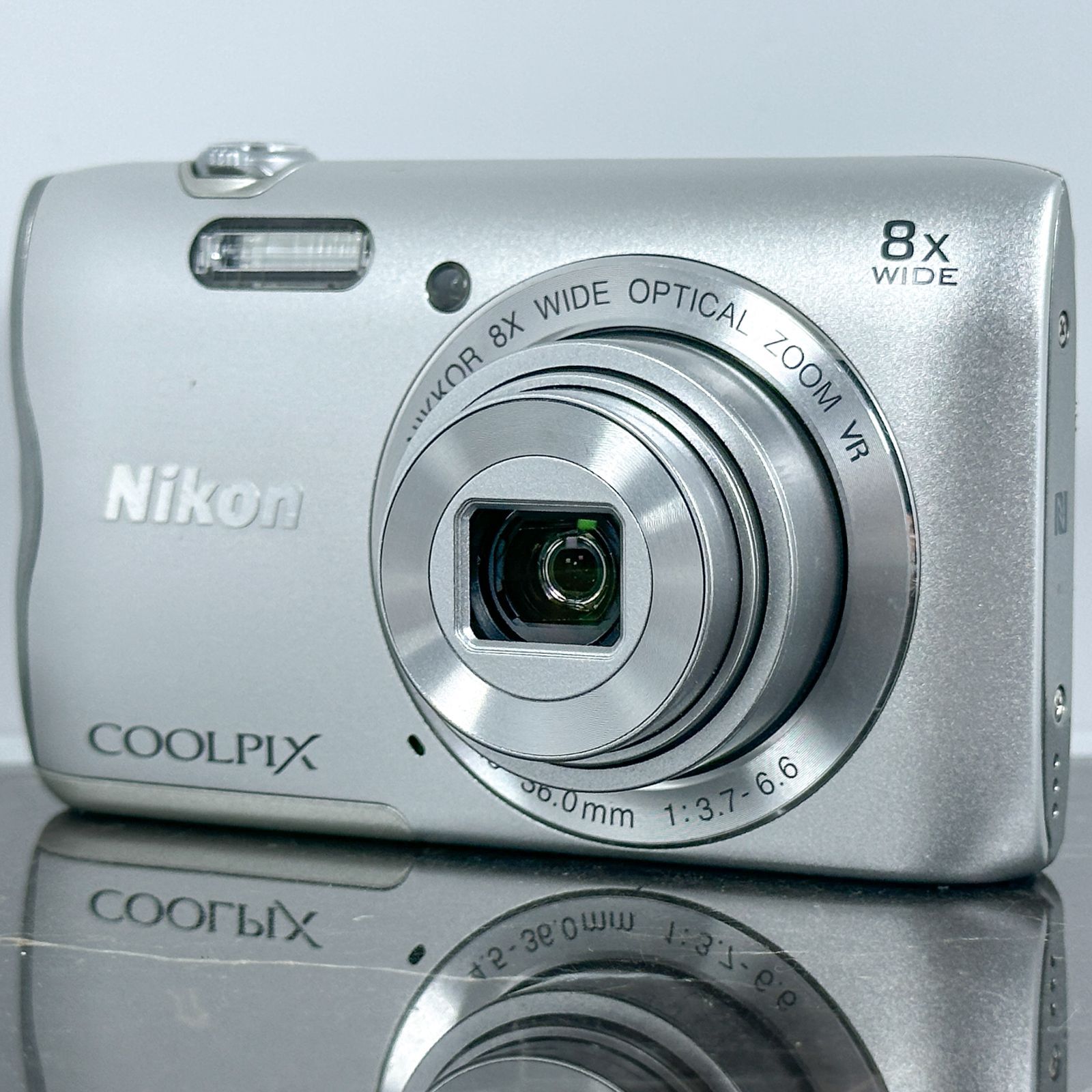Nikon COOLPIX A300 シルバー ニコン クールピクス デジタルカメラ 