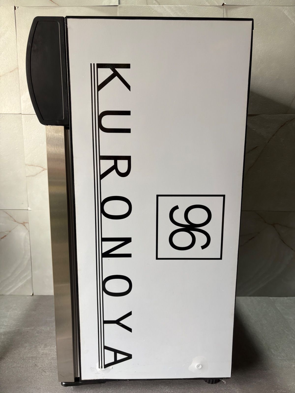 ③ ジャパンメイセイダ ディスプレイクーラー/ ショーケース冷蔵庫