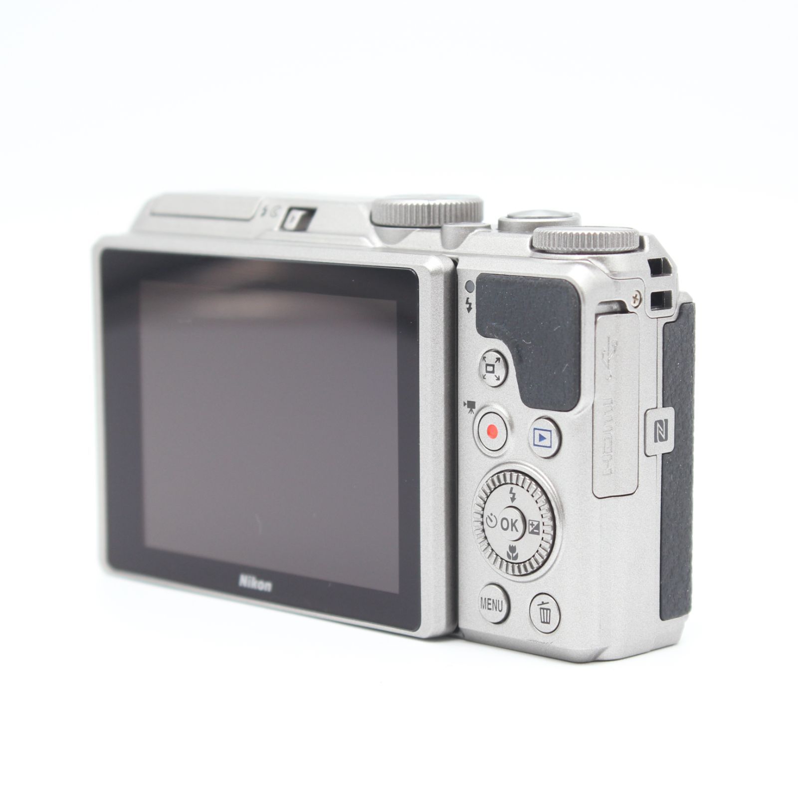 ≪ほぼ新品≫ Nikon COOLPIX A900 ボディ シルバー #20260214-3356