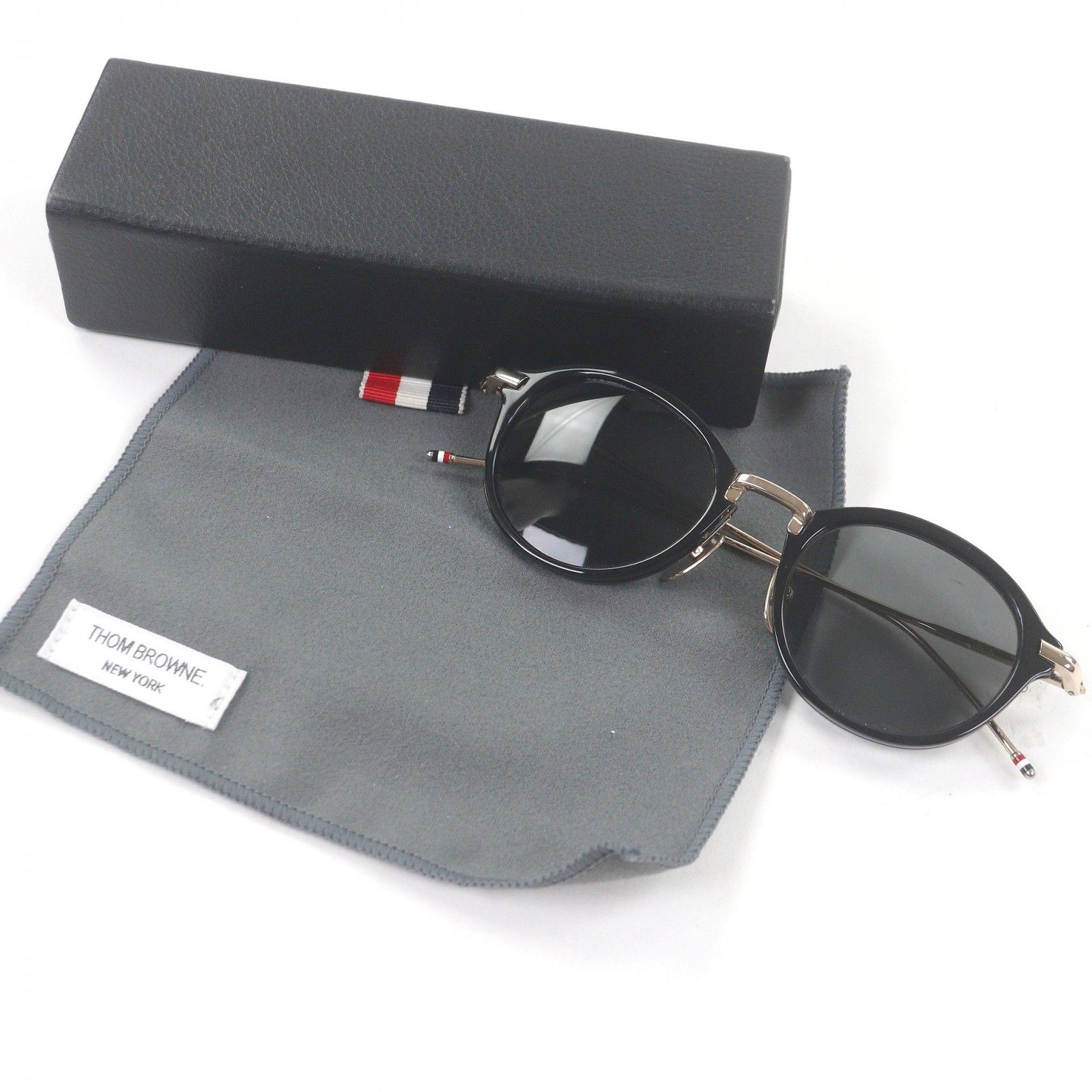 美品□THOM BROWNE トムブラウン TB-011A 三代目JSB登坂広臣着用モデル