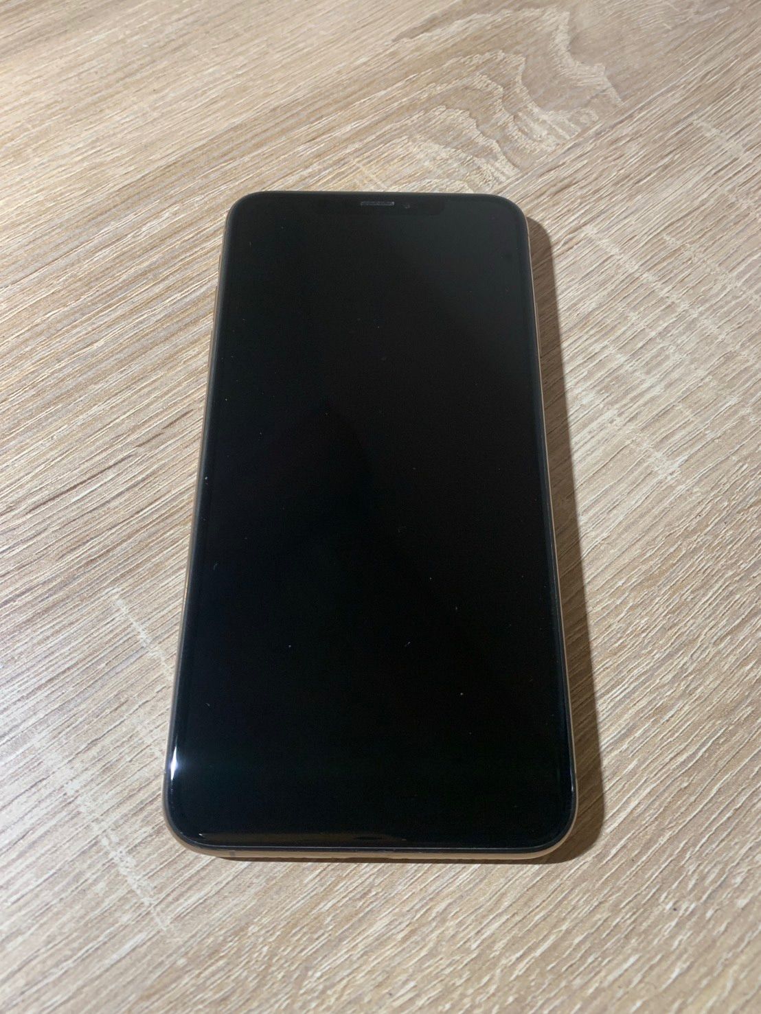 8452 iPhone XS MAX 256GB ゴールド - メルカリ