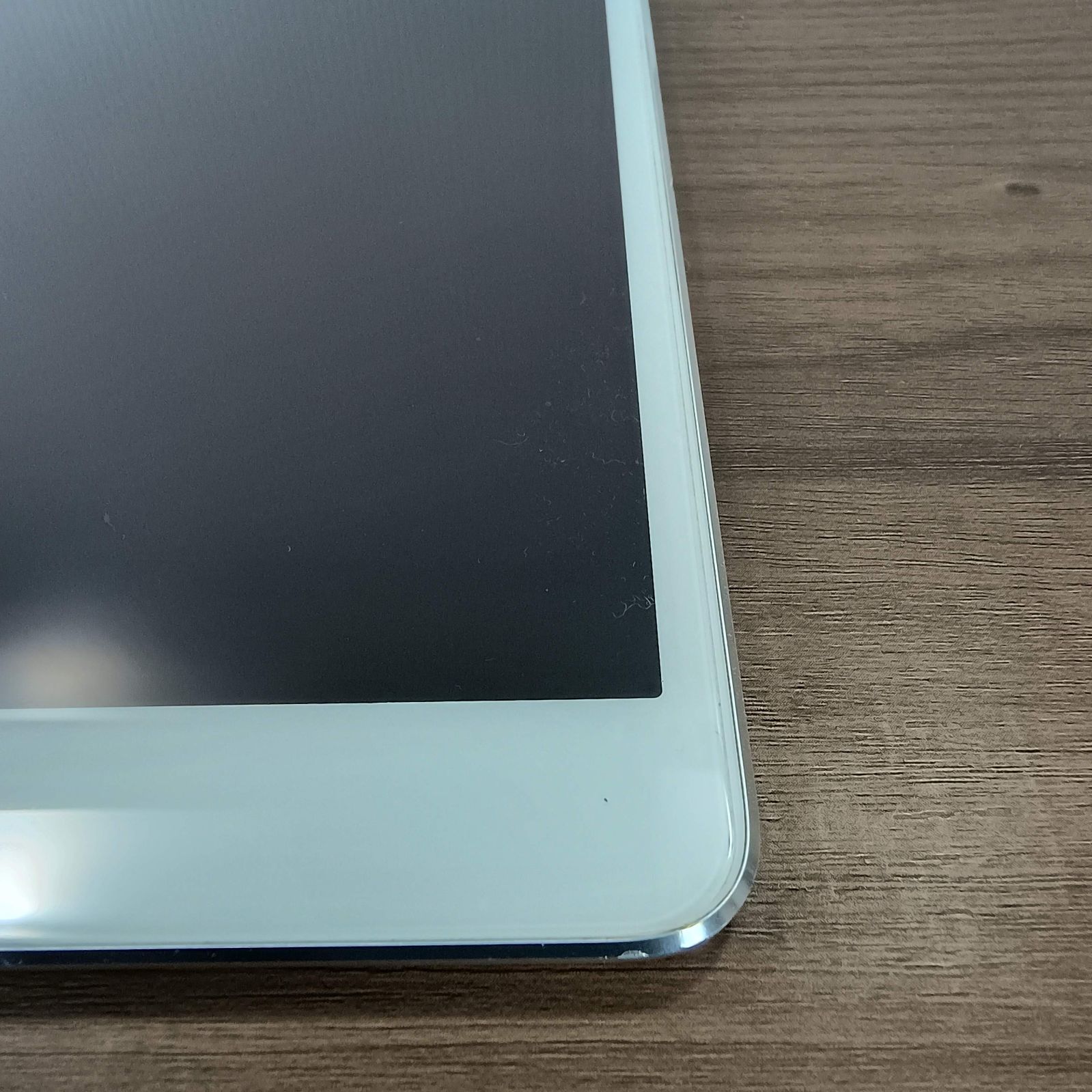 iPad mini 4 Wi-Fi+Cellular 16GB MK702J/A シルバー 箱付き - メルカリ