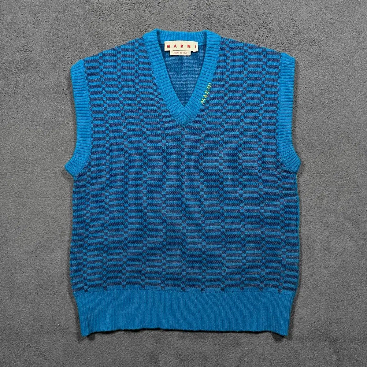 マルニ ウール ニット ベスト - メルカリ