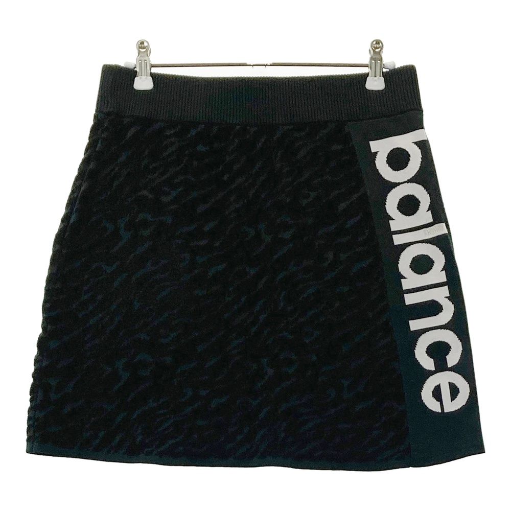 New Balance ブラックスカート サイドストライプ　サイズ1 サイズ：1 NEW BALANCE GOLF ニューバランス ニットスカート ゼブラ柄