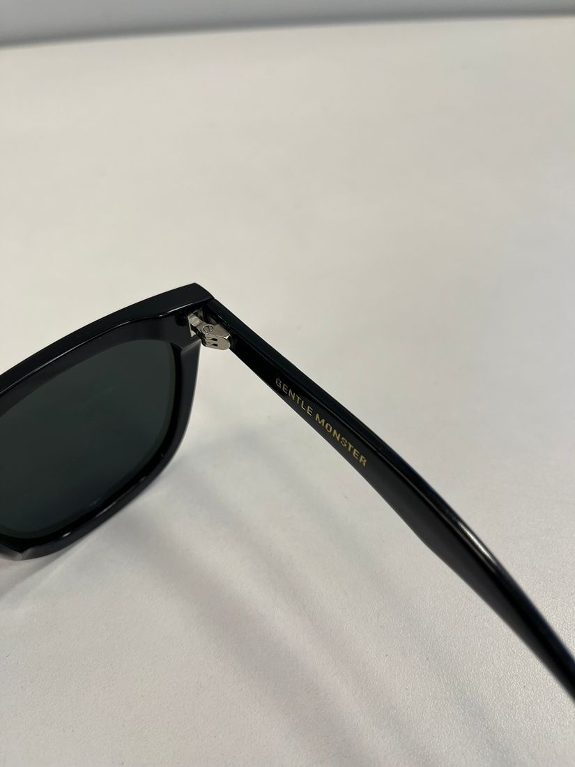 ジェントルモンスター GENTLE MONSTER TAM 01(G) 黒 サングラス 眼鏡