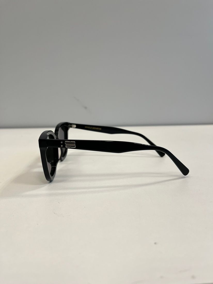 ジェントルモンスター GENTLE MONSTER TAM 01(G) 黒 サングラス 眼鏡