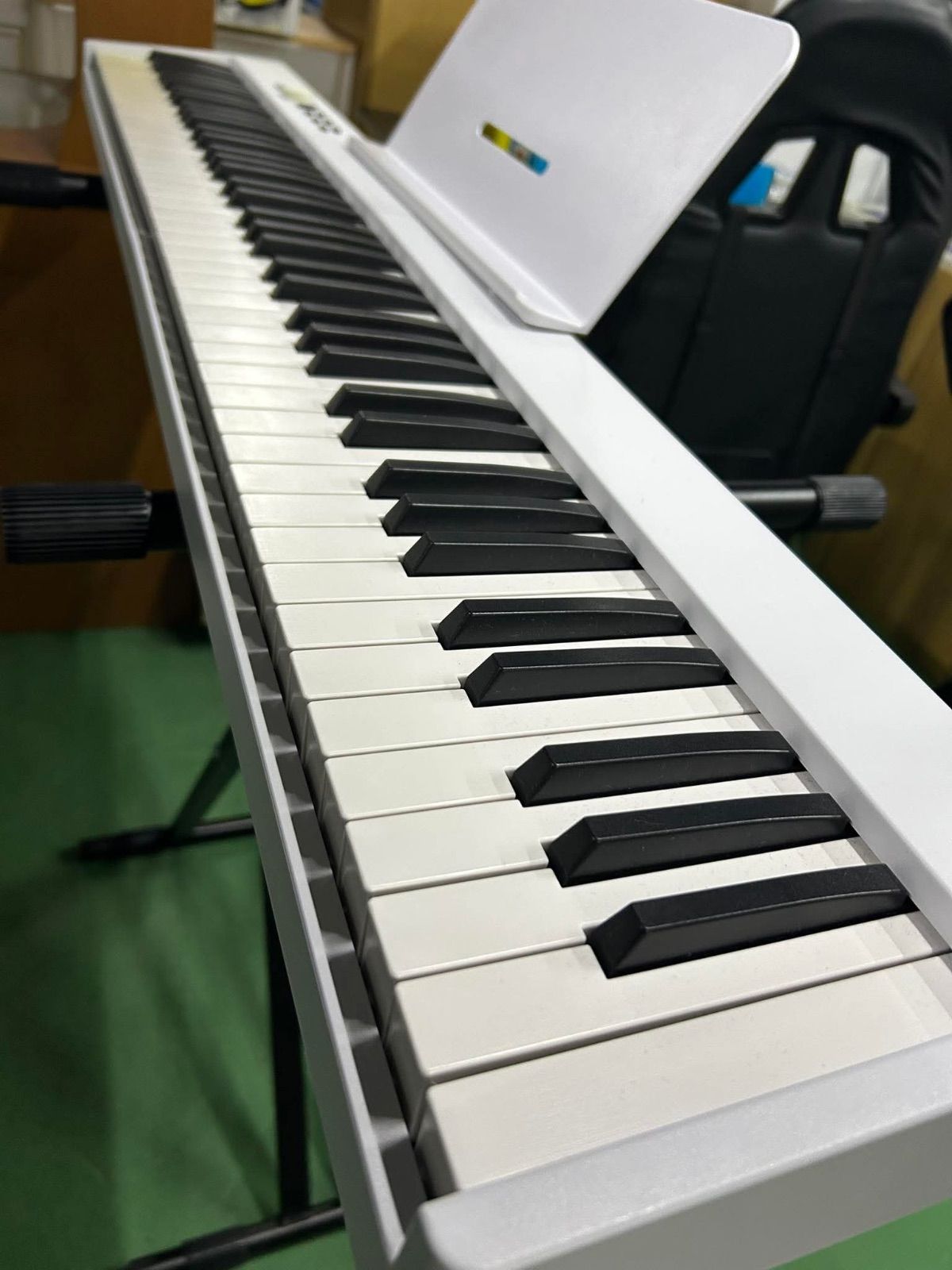 折りたたみ電子ピアノ Longeye 88鍵盤 充電タイプ ホワイト - メルカリ