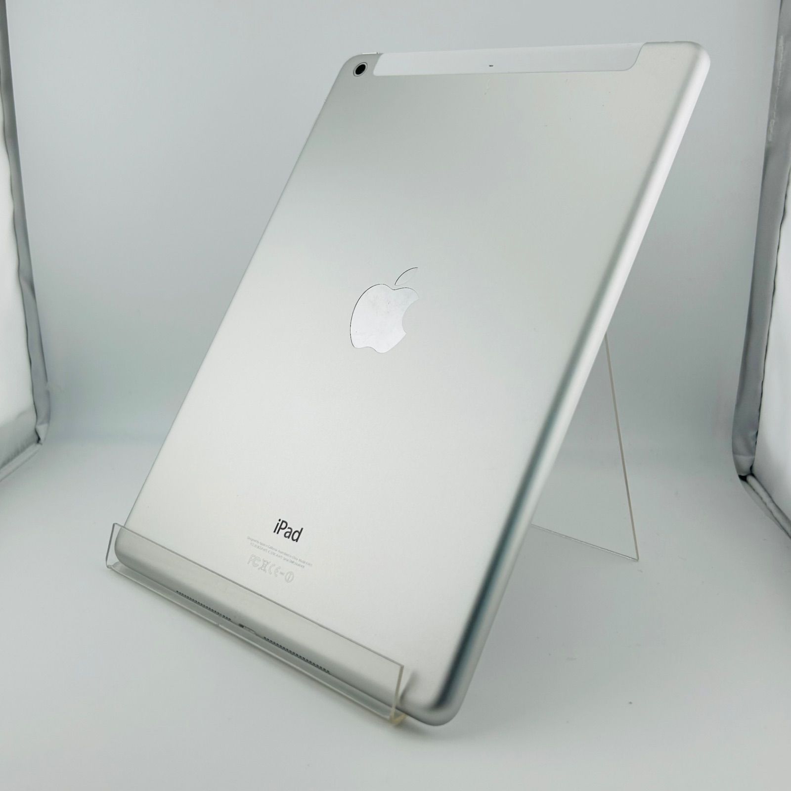 バッテリー良好97% iPad Air 64GB シルバー Wi-Fiモデル 中古 本体