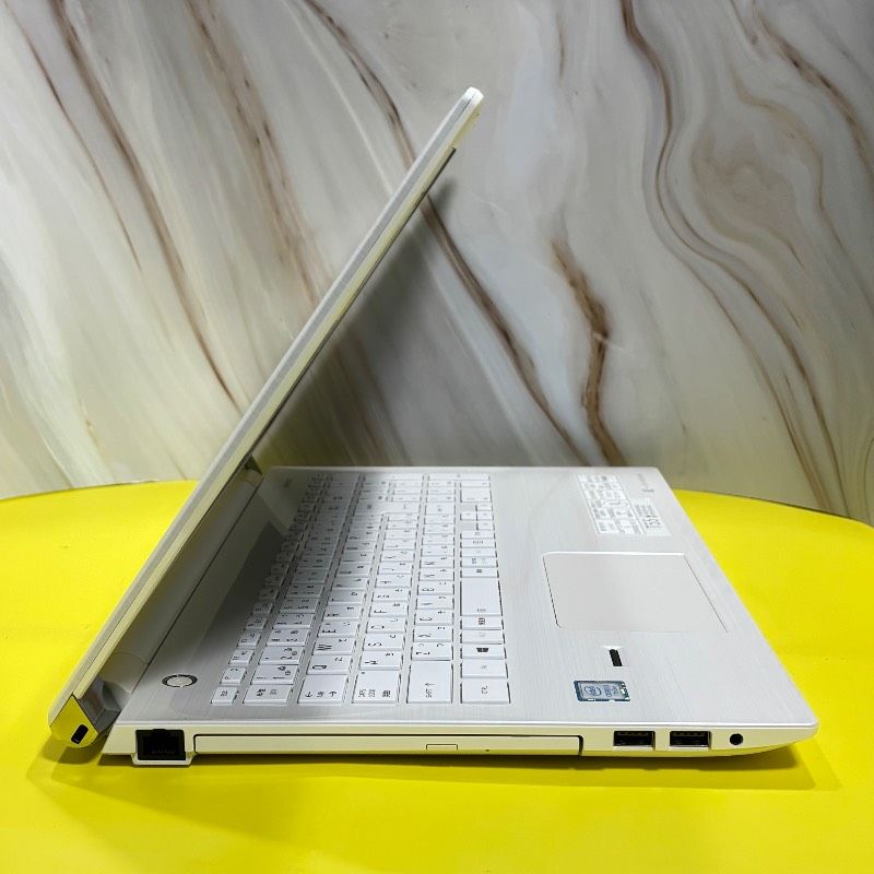 美品【7世代】Core i3ノートパソコン✨SSD爆速✨ windows11✨オフィス