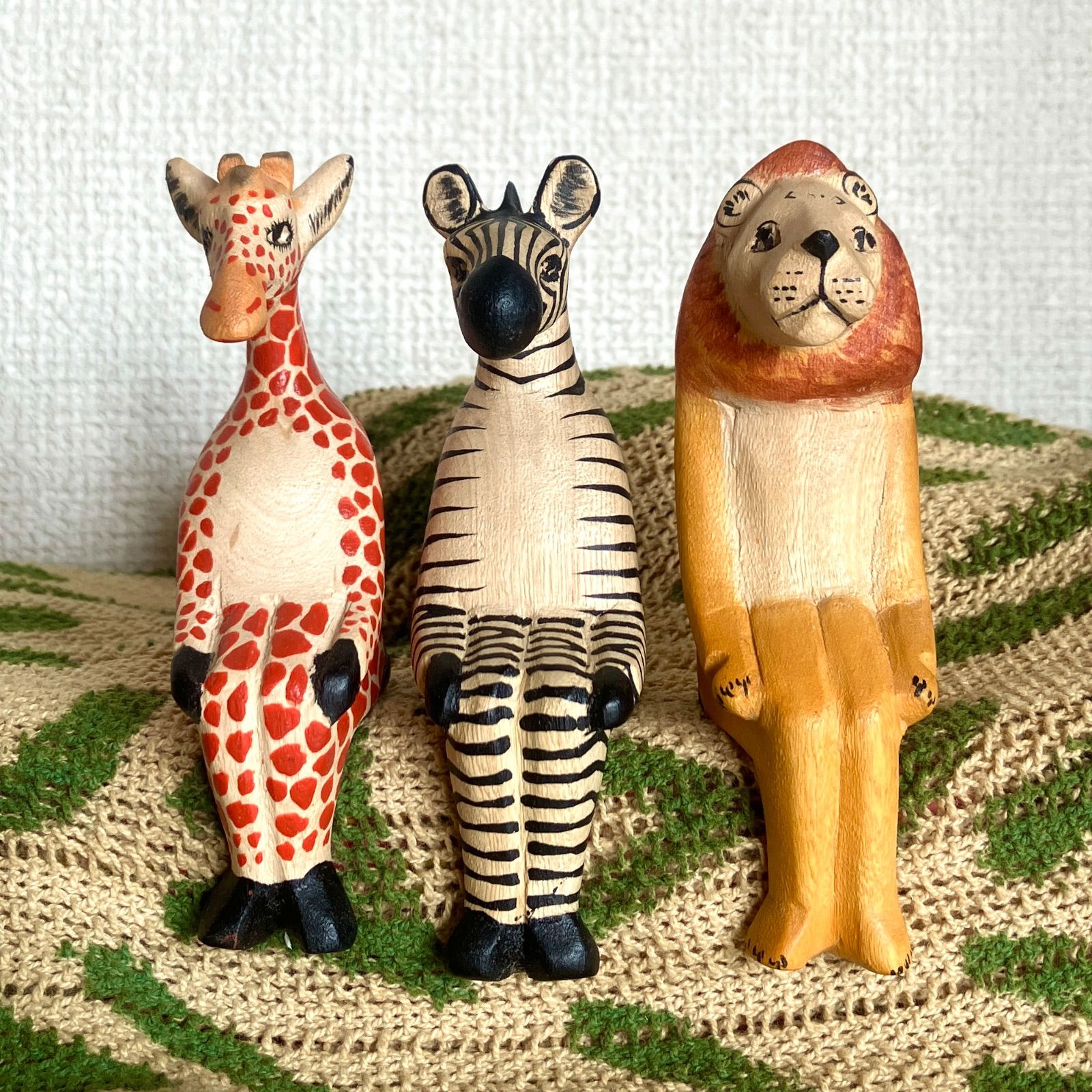 置物 動物オブジェ お座りアニマル ミニサイズ 3点セット （ライオン