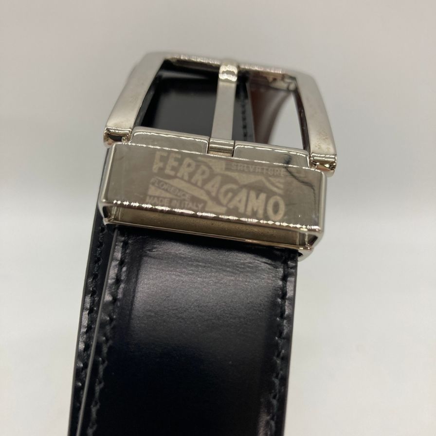 サルヴァトーレフェラガモ レザーベルト ブラック シルバー金具【AFI7