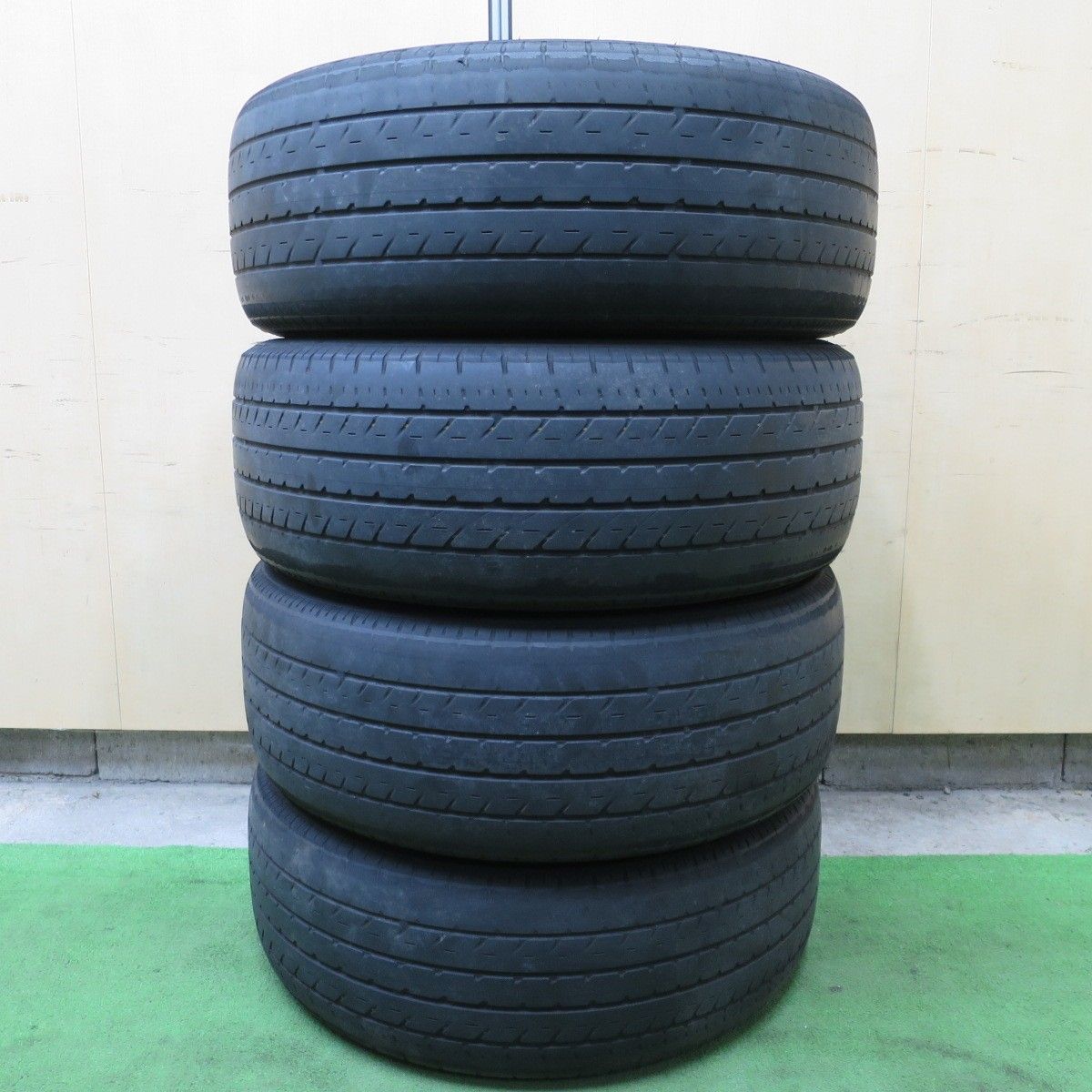 キレイ☆トヨタ 30系 アルファード ヴェルファイア SC ZG 純正 235