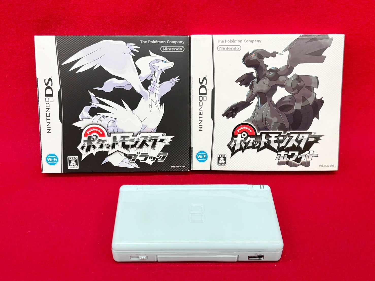 na-08812】ポケットモンスター ブラック ホワイト DS本体付 動作確認済