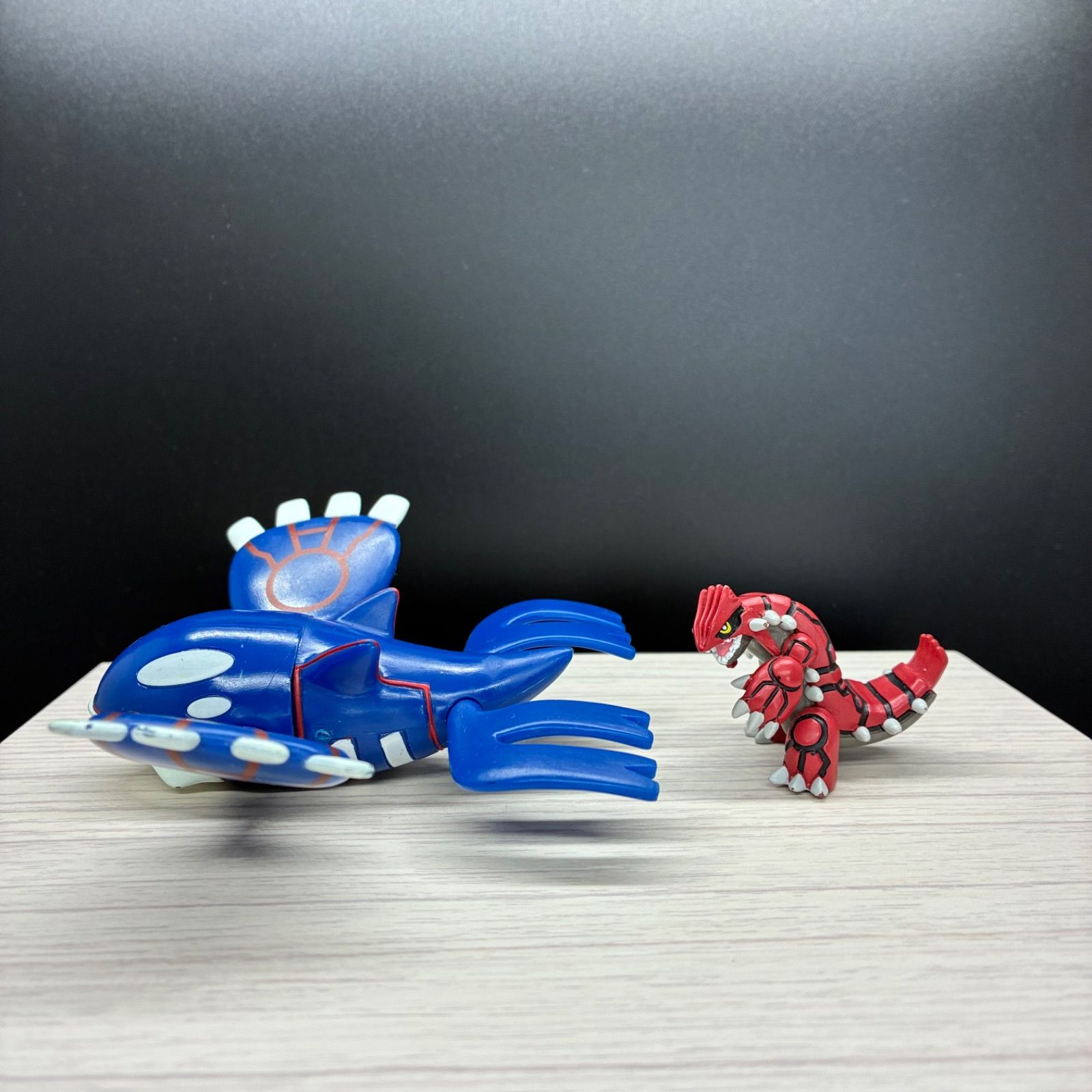 モンコレ カイオーガ MLサイズ グラードン 【A-1】 - メルカリ