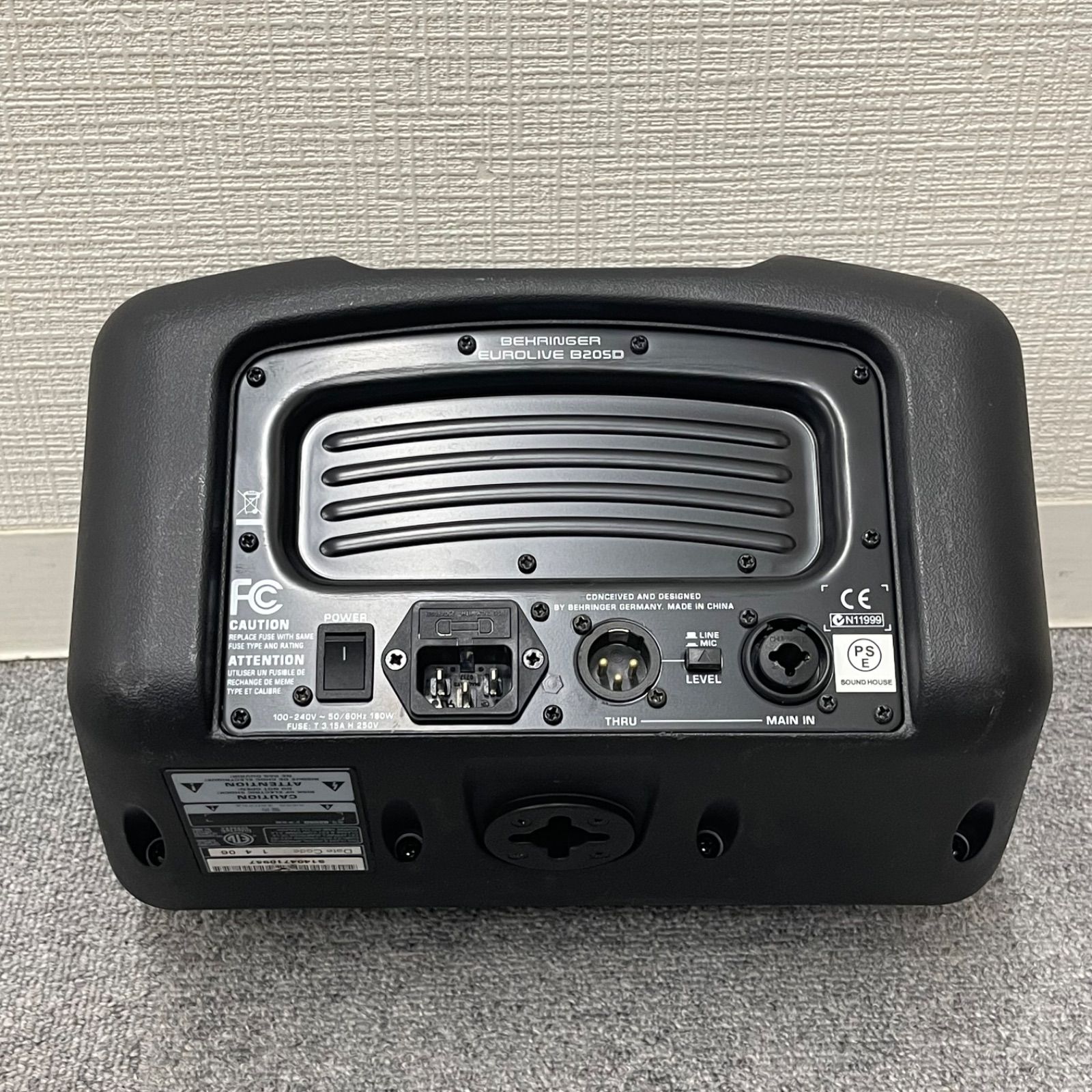 NPA】ジャンク BEHRINGER ベリンガー パワードスピーカー EUROLIVE