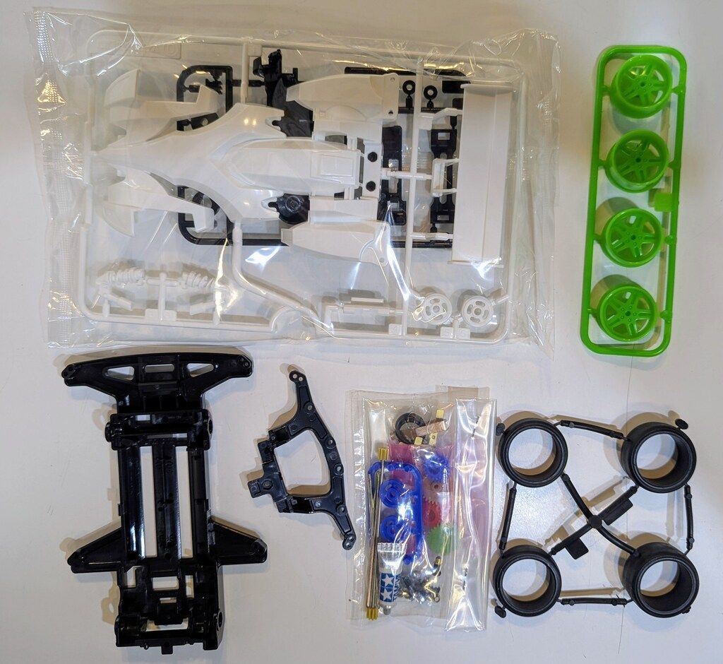 タミヤ フルカウルミニ四駆 ジャパンカップ'97先行販売品 ビート