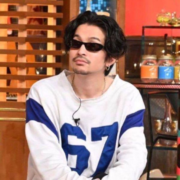 新品 SAINT LAURENT サンローラン イタリア製 SL 557 SHADE キャット