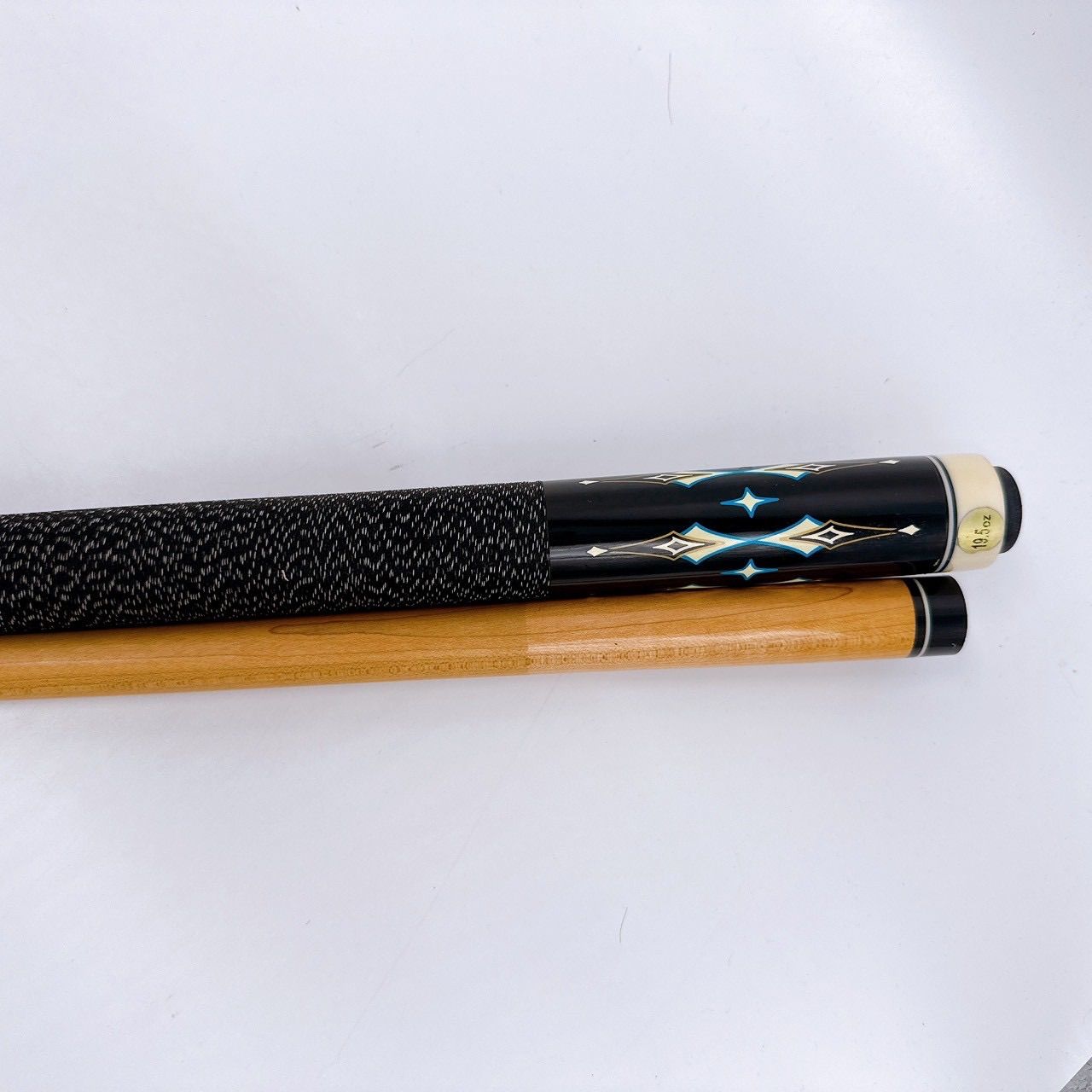 ビリヤード キュー Mezz Cues 19.5oz キューケース付き プレイキュー 