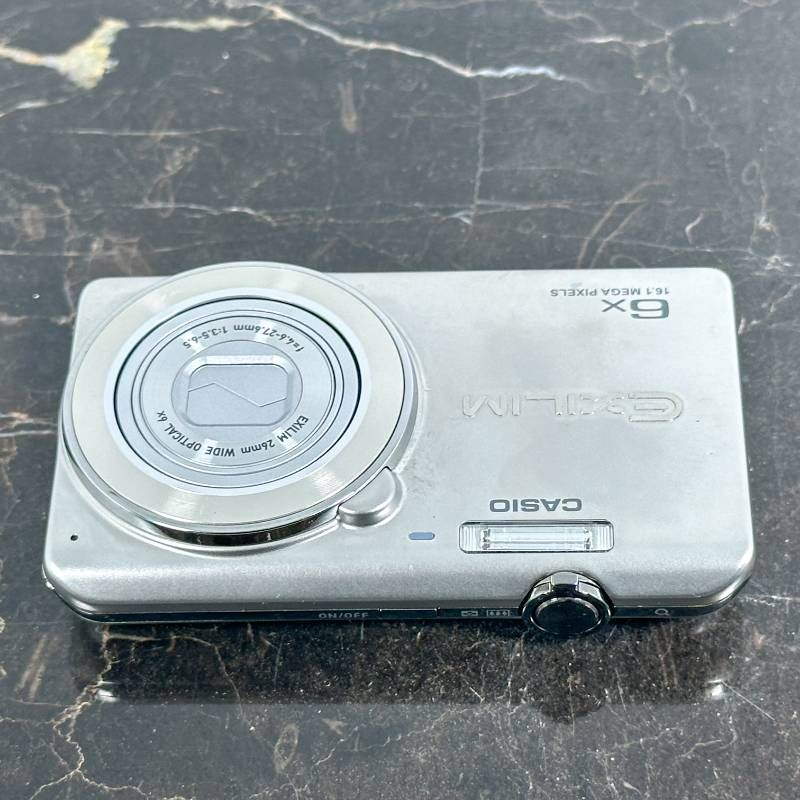美品】CASIO EXILIM EX-ZS20 シルバー コンパクトデジタルカメラ 1610