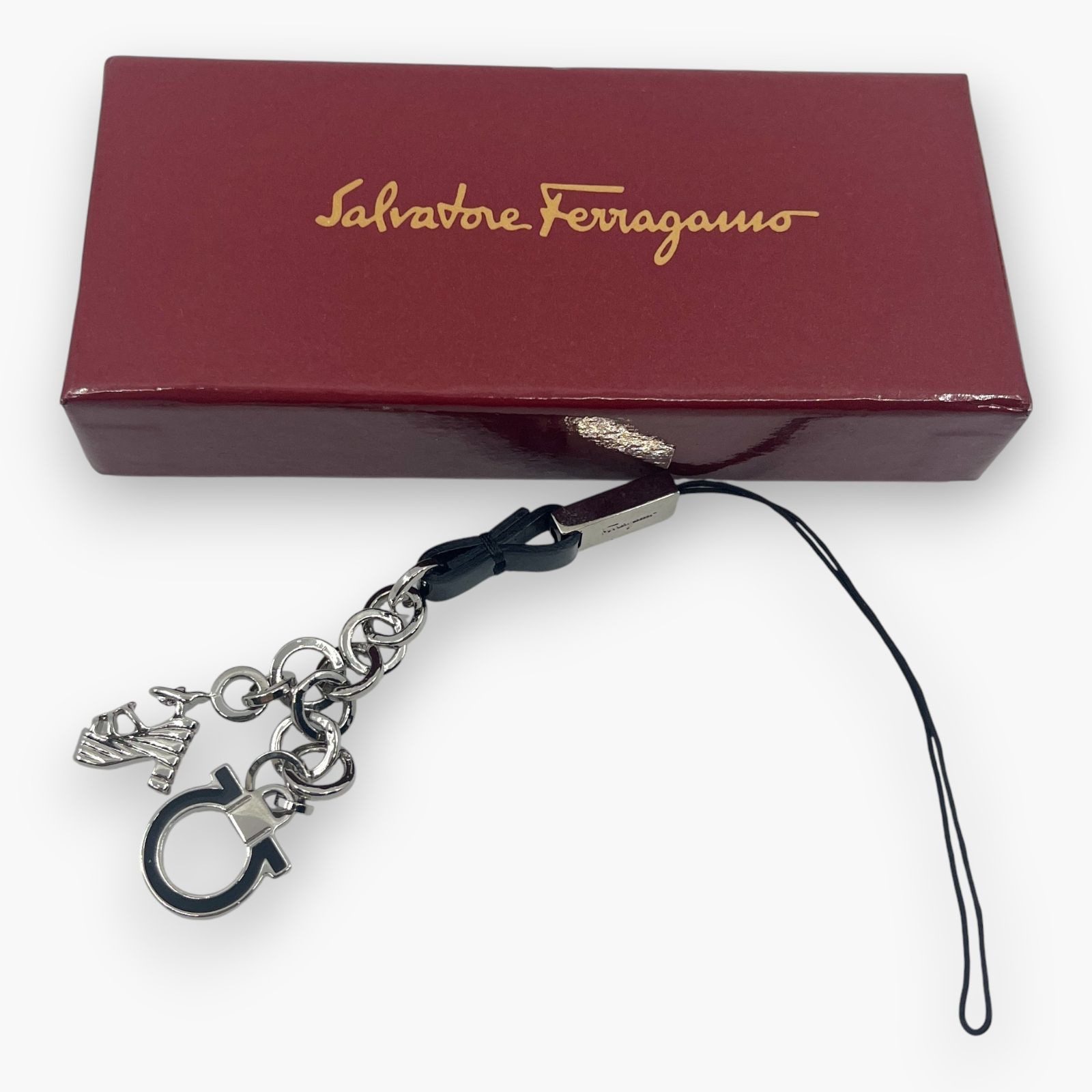 サルヴァトーレ フェラガモ ガンチーニ 携帯ストラップ チャーム