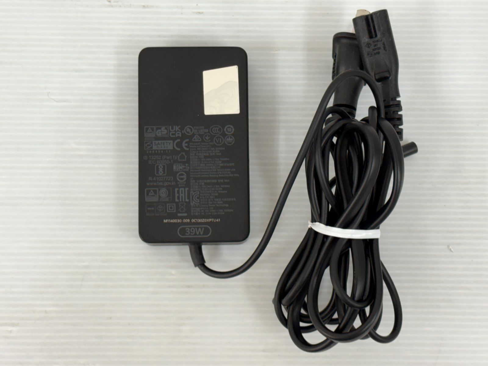 良品 バッテリー良好】Microsoft Surface GO2 model:1927『Core m3