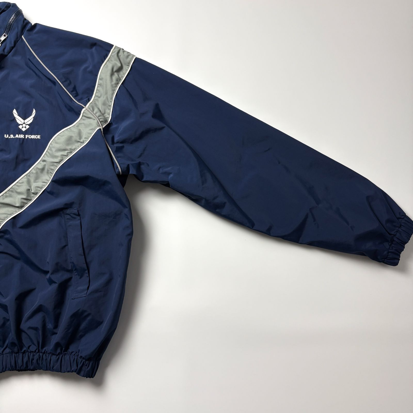 米空軍 USAF PTU トレーニングジャケット L ネイビー 紺 ナイロン 