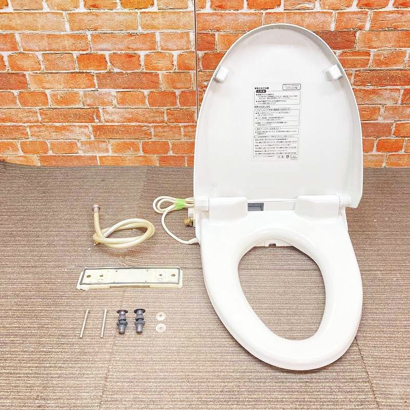 中古品】 リモコン無し TOTO 電気温水便座 ウォシュレット シャワー