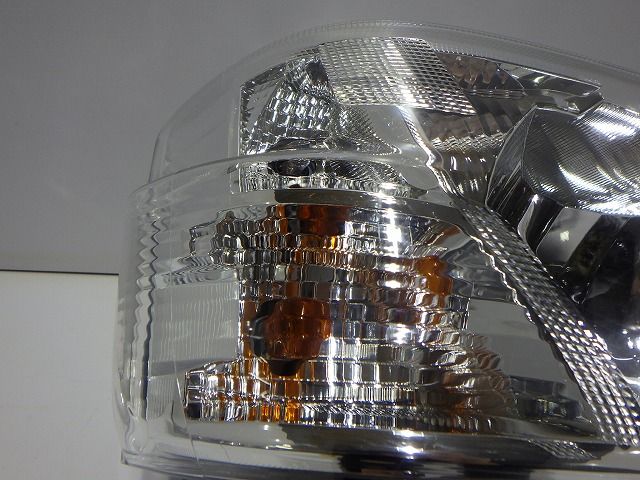 ハイゼット 右ヘッドライト ハロゲン S321V S331V 後期 1969 はR 81110-B5160 コーティング 綺麗 260219056
