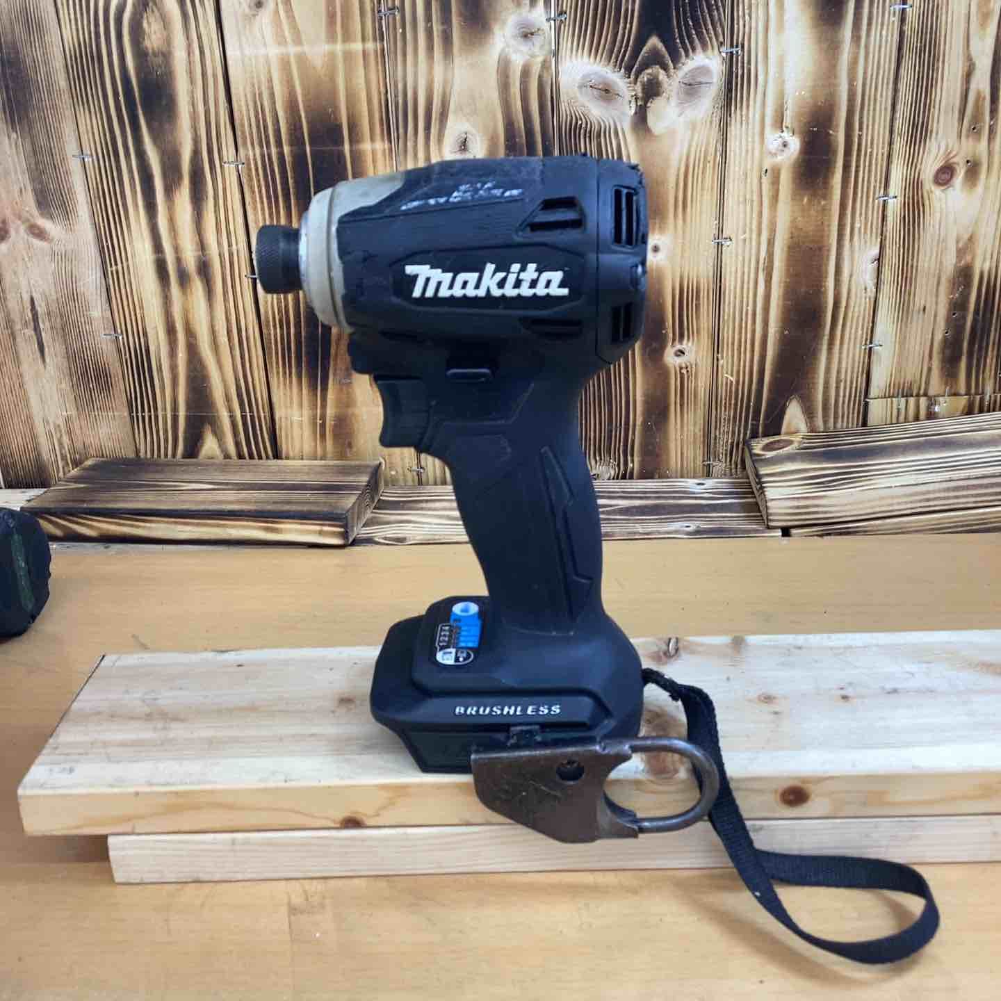 ☆マキタ(makita) コードレスインパクトドライバー TD172DZB【越谷店 