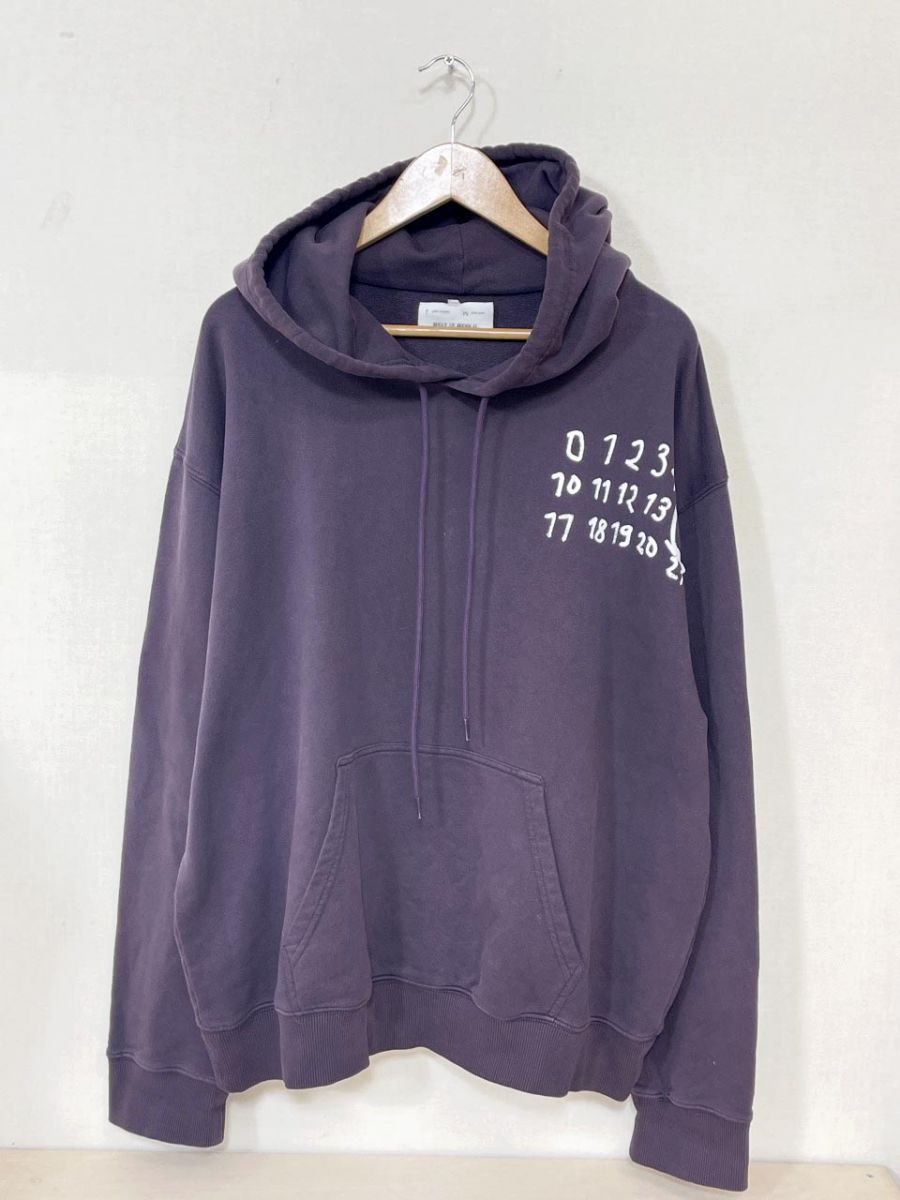 MM6 エムエムシックス ナンバリングロゴ プルオーバー パーカー sizeM/パープル系メンズ