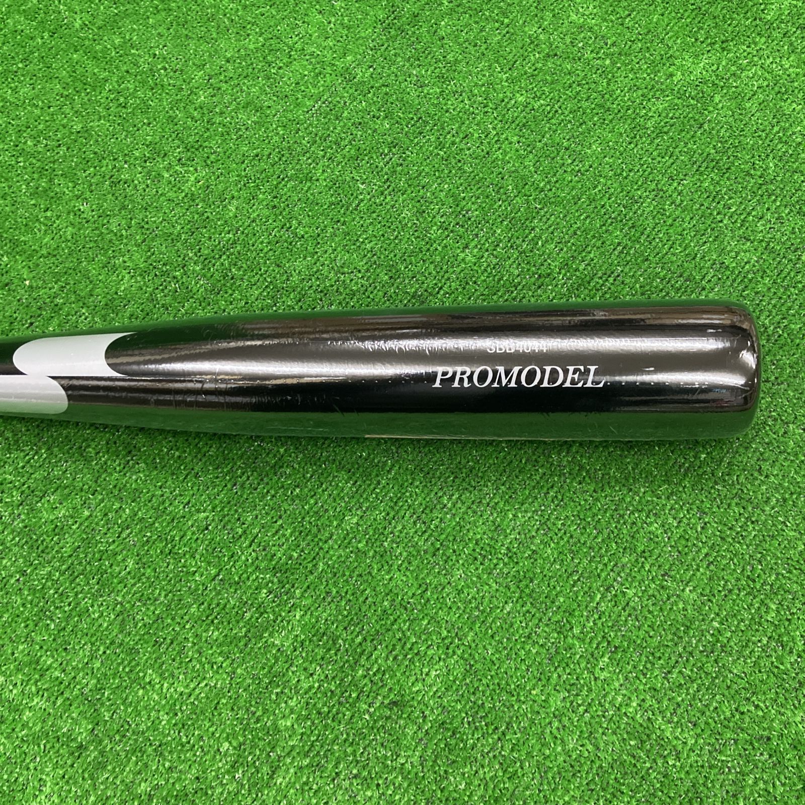 SSK 一般軟式用木製バット 巨人 岡本和真モデル 84cm780g SBB4044