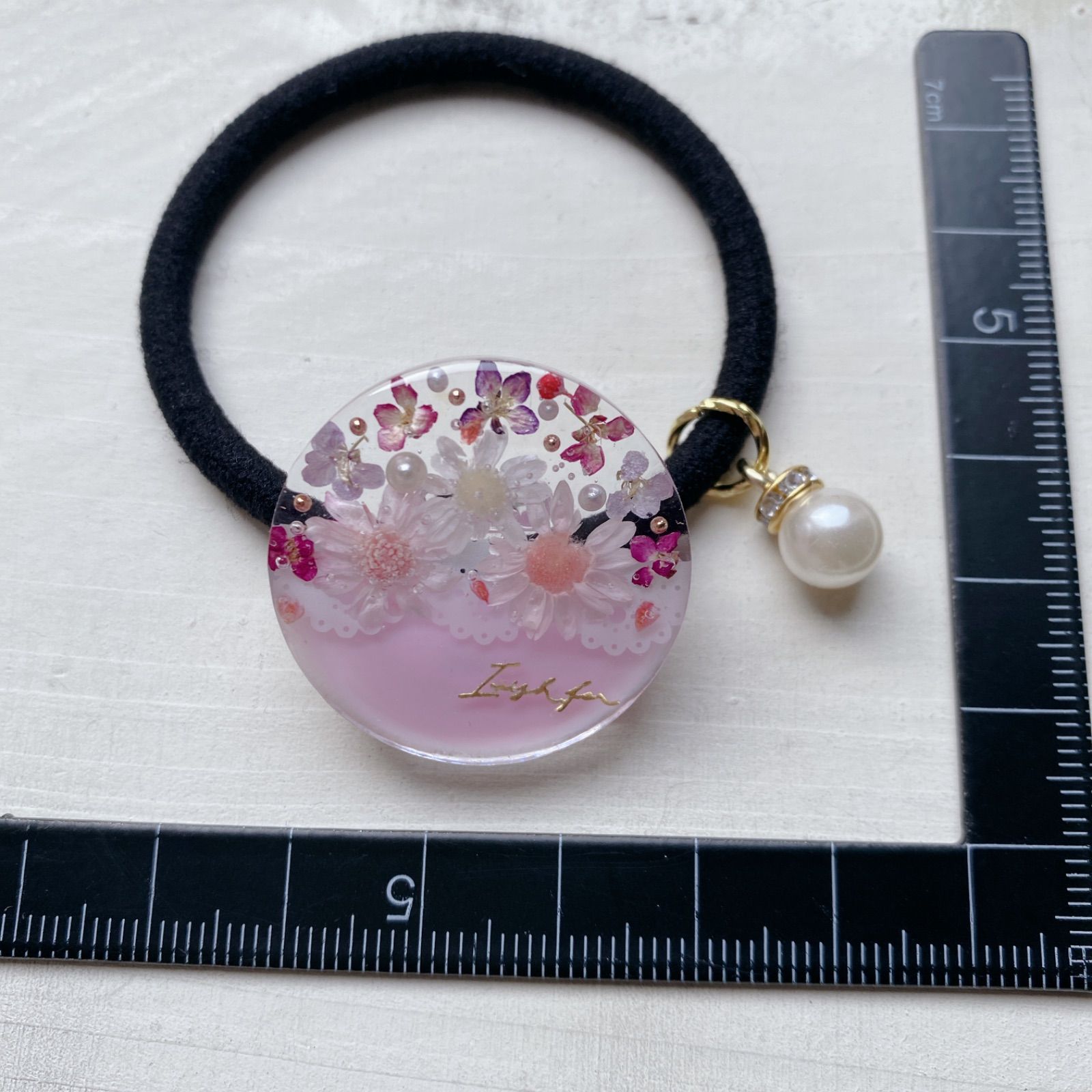 ︎✿ レジン ドライフラワー レース と 小花 の ヘアゴム（pink